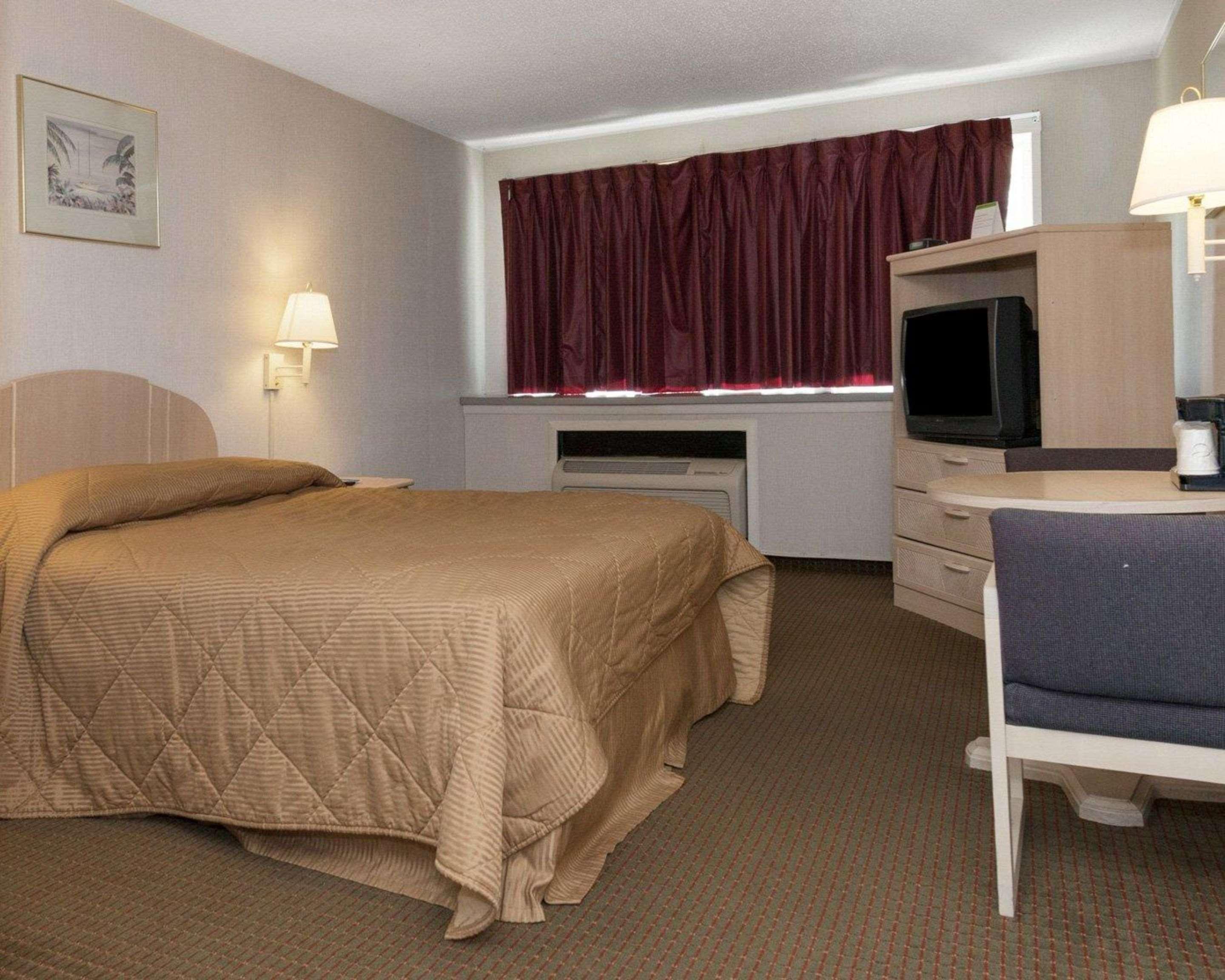 Rodeway Inn Annapolis Bagian luar foto