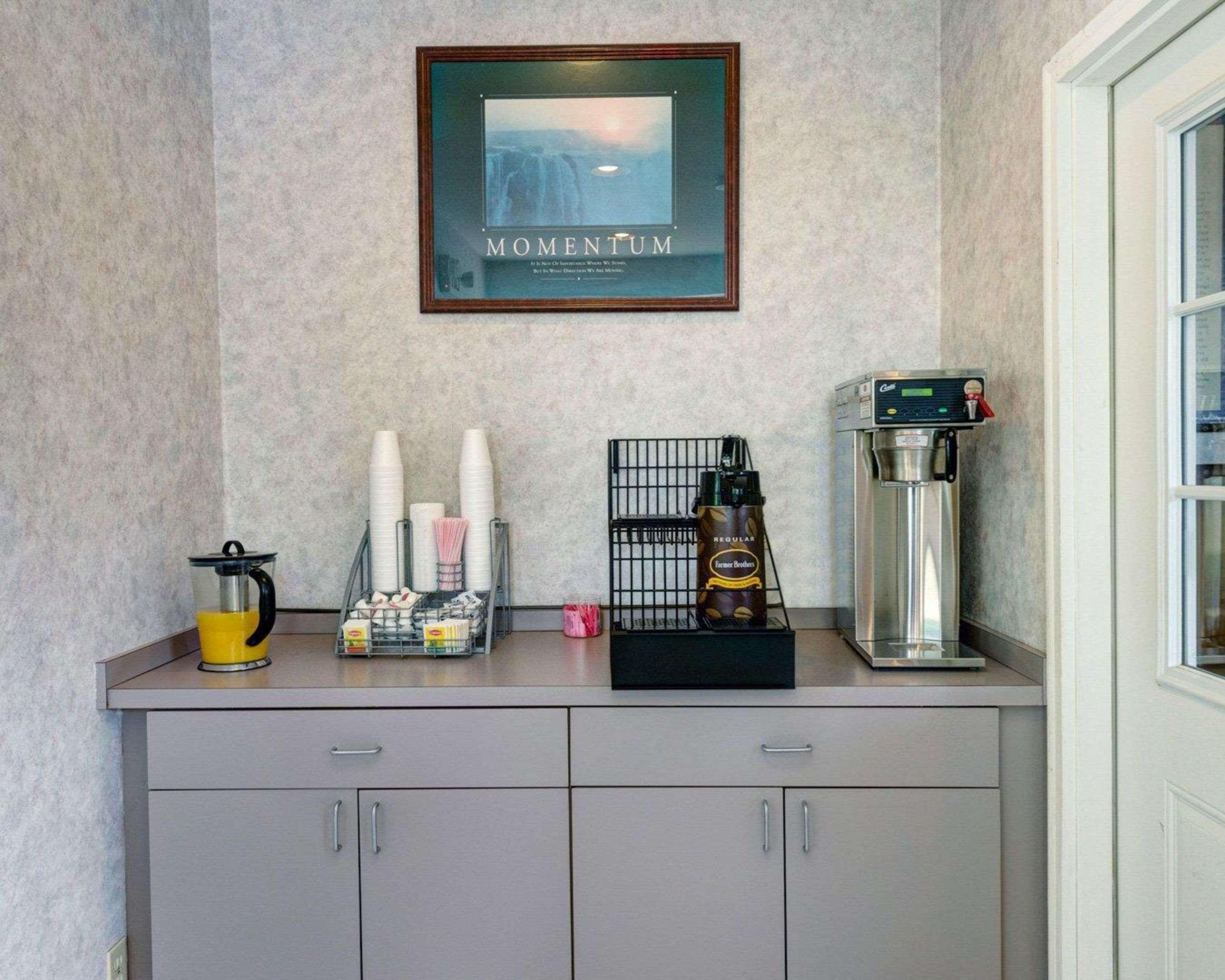 Rodeway Inn Annapolis Bagian luar foto